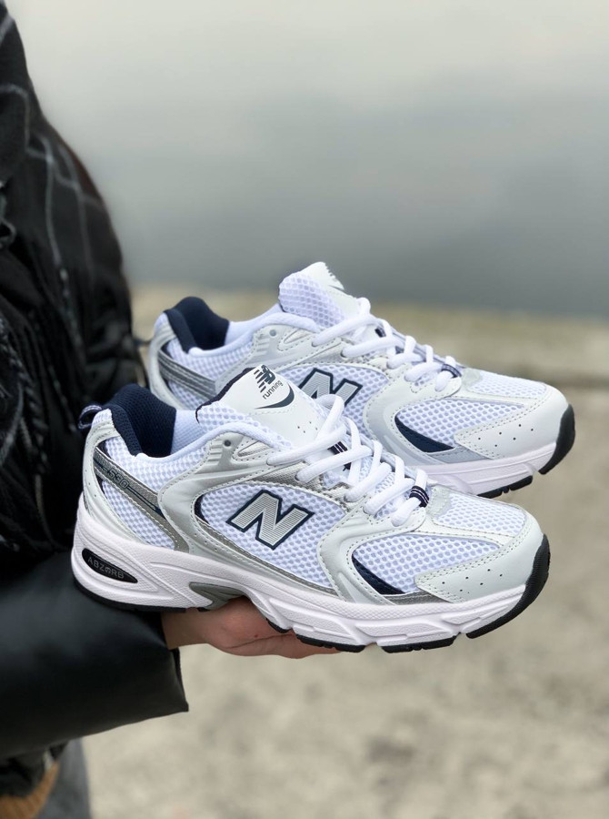 

Женские кроссовки New Balance 530 White Silver / весенние/летние/осенние / кожаные белые серебряные 37