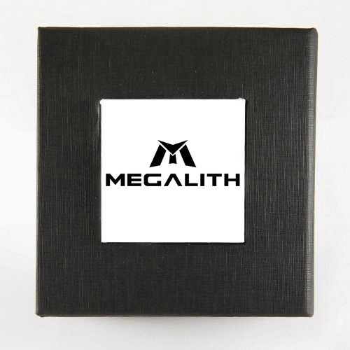 

Коробочка с логотипом Megalith