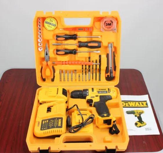 

Аккумуляторный шуруповерт DeWALT DCD791 (24V, 5AH) с набором инструментов (29 ед.) Девольт