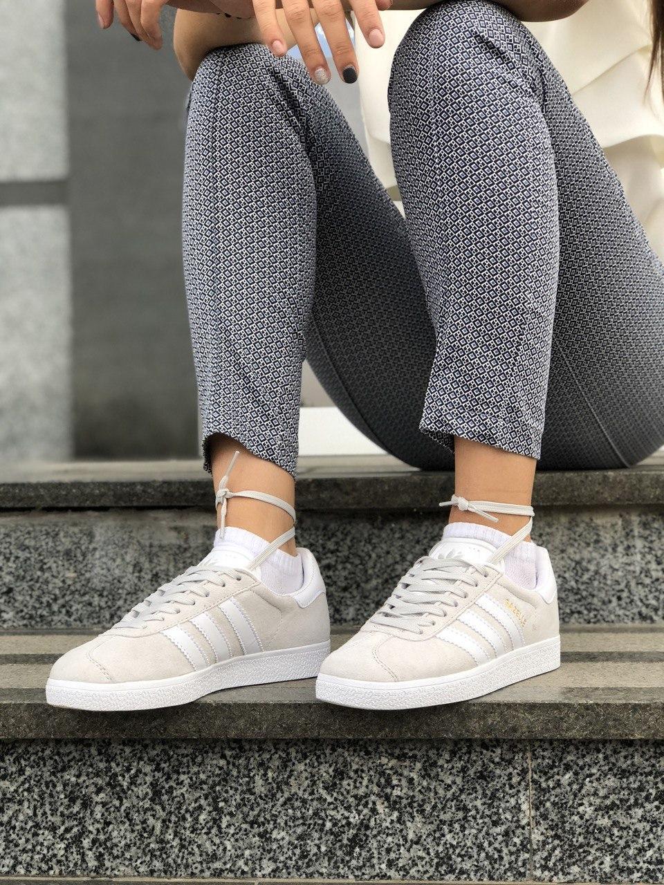 

Женские замшевые кроссовки Adidas Gazelle 3 расцветки 39, белый