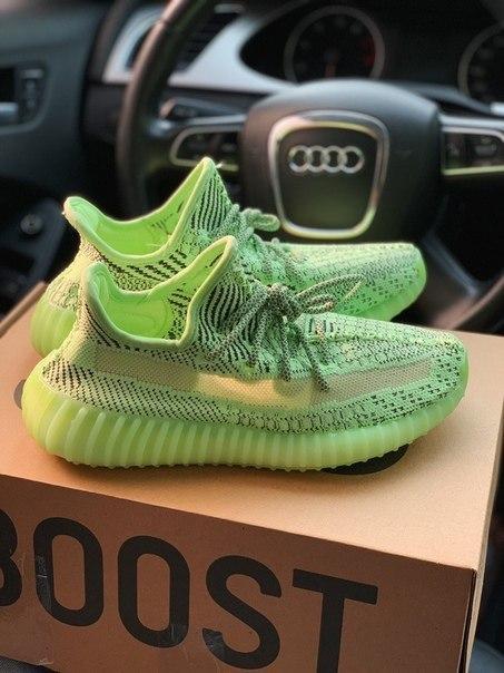 

Женские кроссовки Adidas Boost 350, рефлектив+неоновая подошва 40