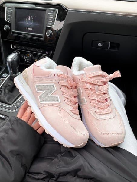 

Замшевые женские кроссовки с мехом New Balance 574, 4 цвета 39, Розовый/серый