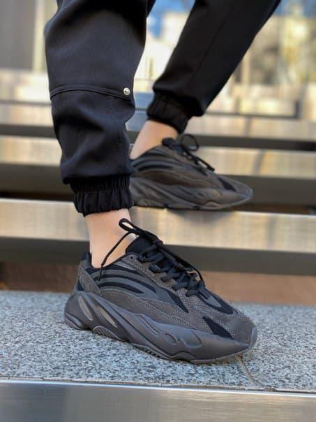 

Женские модные кроссовки Adidas Yeezy 700 Black 40, Черный