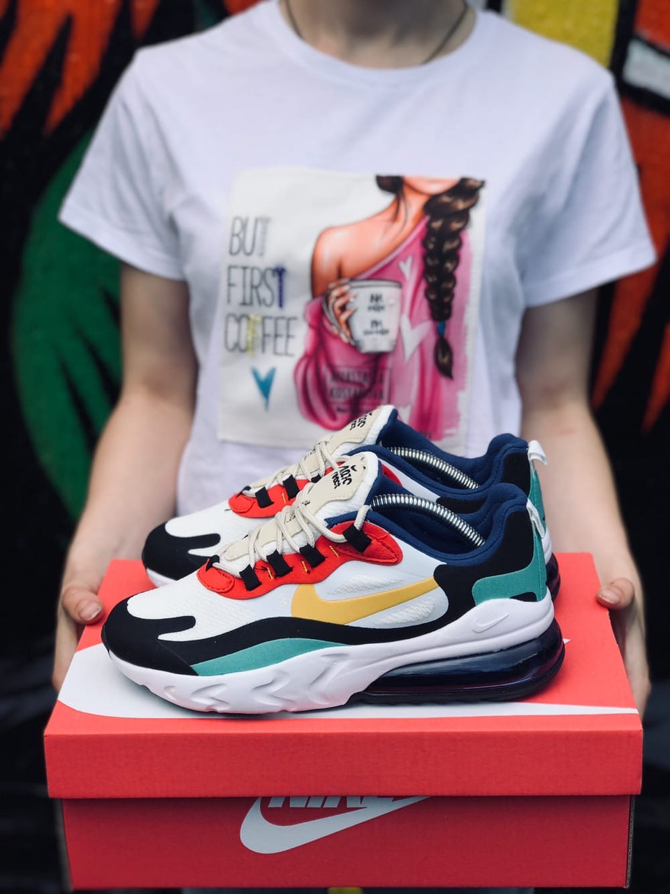 

Кроссовки женские Air Max 270 React Psychedelic 37,38,38,39,39 разм, Белый