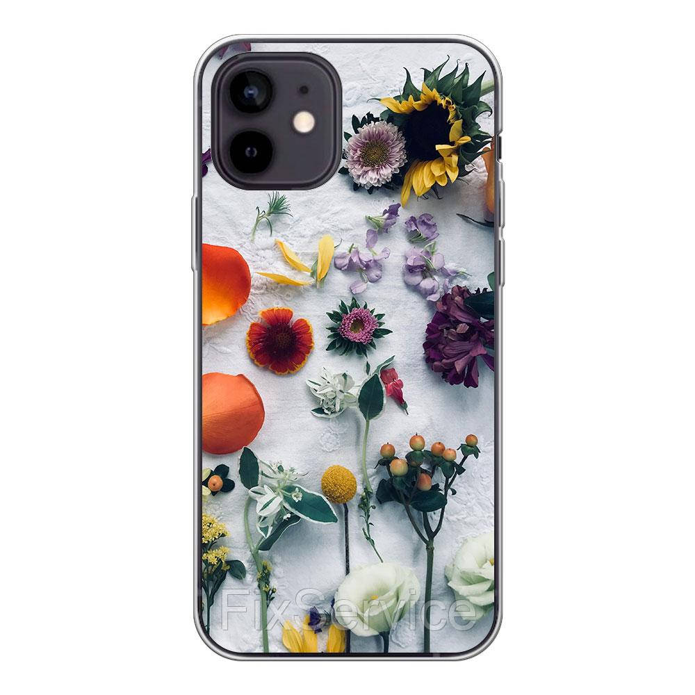 

Чехол силиконовый Flowers для Apple iPhone 12 Mini (Picking flowers)