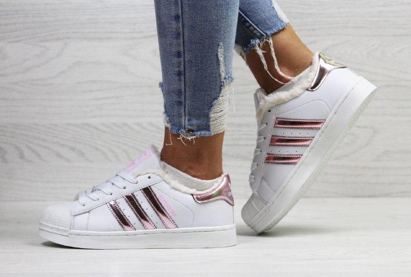 

Кроссовки Adidas Superstar белые с розовым на меху кожанные адидас классные для ходьбы, Белый