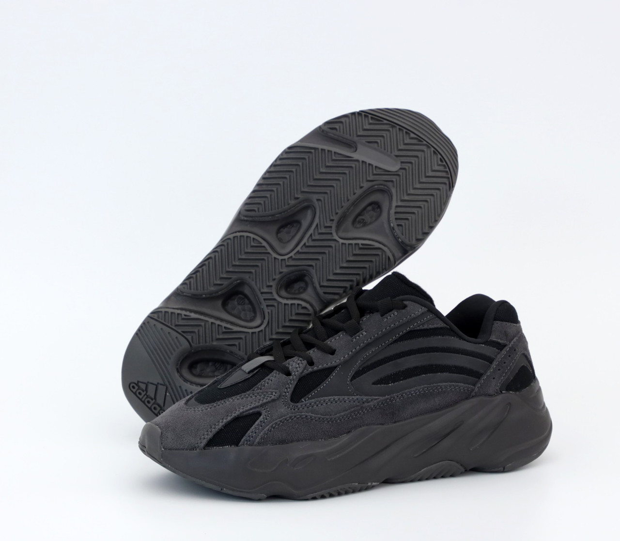 

Женские кроссовки Adidas Yeezy Boost 700 Черные, Адидас изи буст . ТОП Реплика ААА класса., Черный