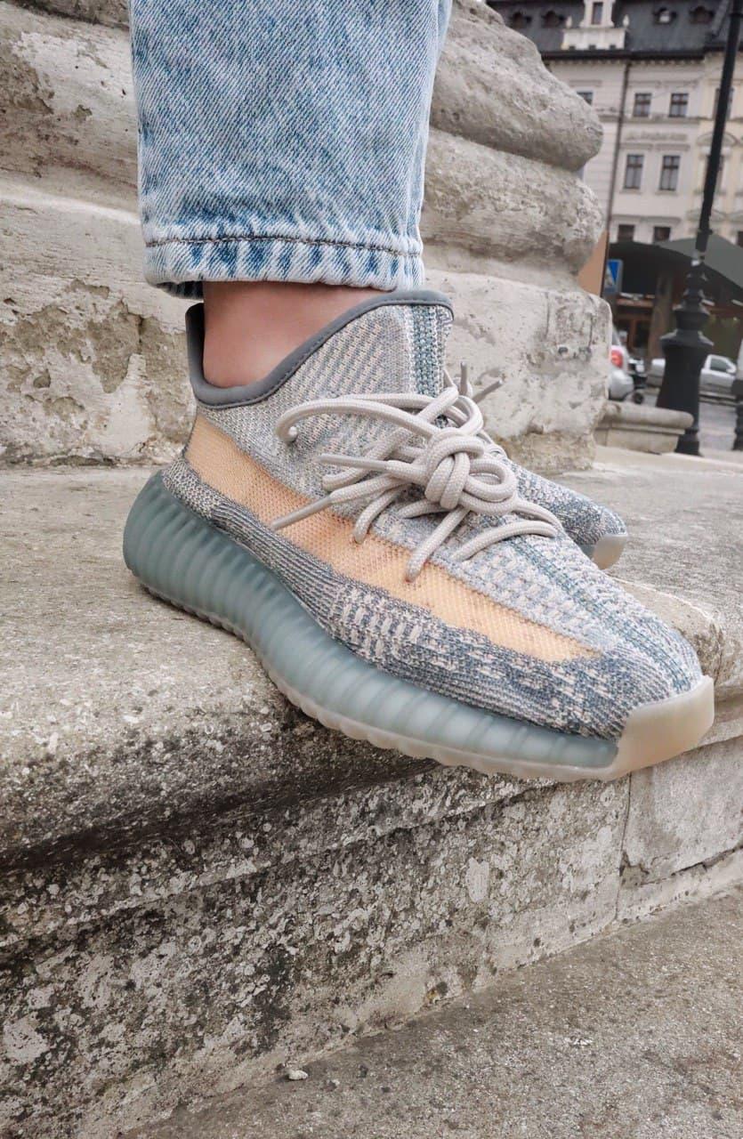 

Мужские кроссовки Adidas Yeezy Boost 350 V2 Israfil / Адидас Изи Буст 350 в2 Исрафил Серые 44, Серый