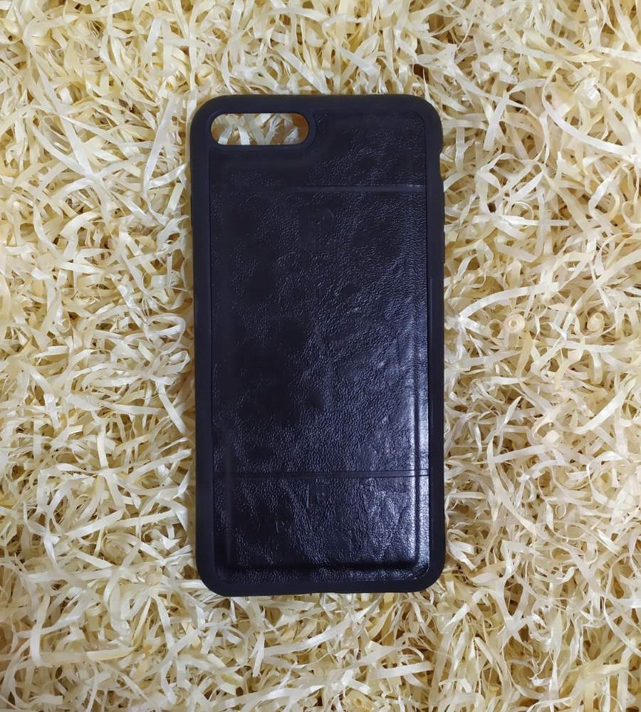 

Кожаный чехол Pierre Cardin iPhone 7/8 Plus, Черный