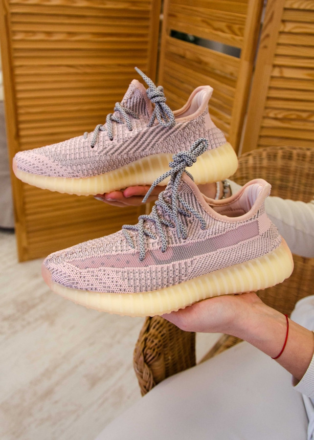 

Женские кроссовки Adidas Yeezy Boost 350 V2 Synth Reflective 37.0 (23.5см.)