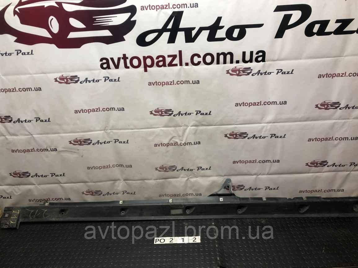 

PO0212 768506FR0A Накладка на порог Nissan X-Trail T32 17- Rogue 14- R www.avtopazl.com.ua