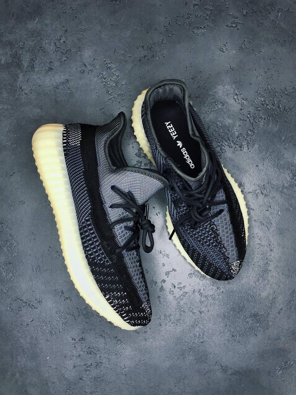 

Кроссовки мужские Adidas Yeezy Boost 350 V2 Carbon, Адидас Изи Буст 350, код IN-717 45, Серый