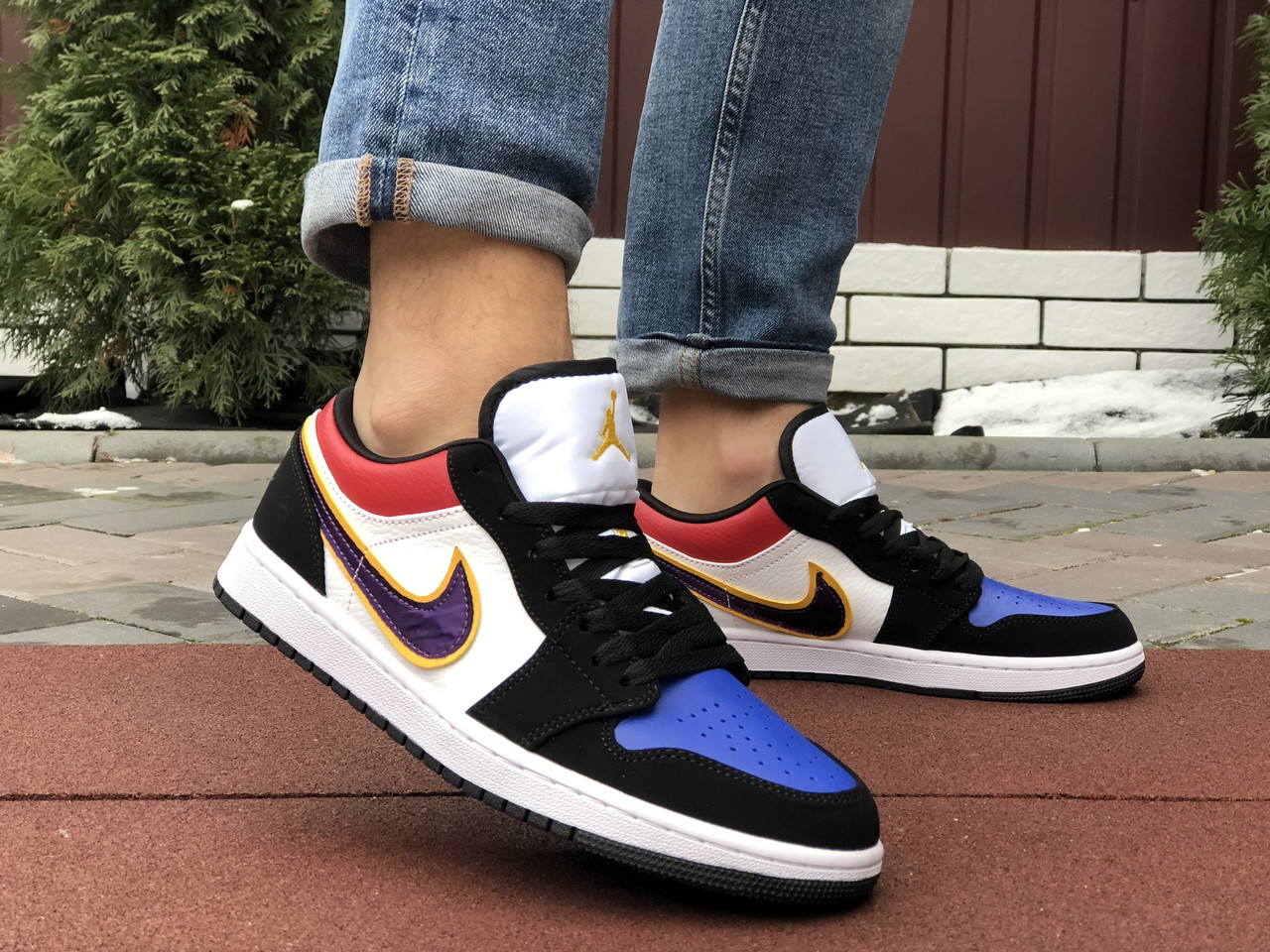 

Мужские кроссовки в стиле Nike Найк Air Jordan 1 Low, кожа, разноцветные 43 (27,5 см), Разные цвета