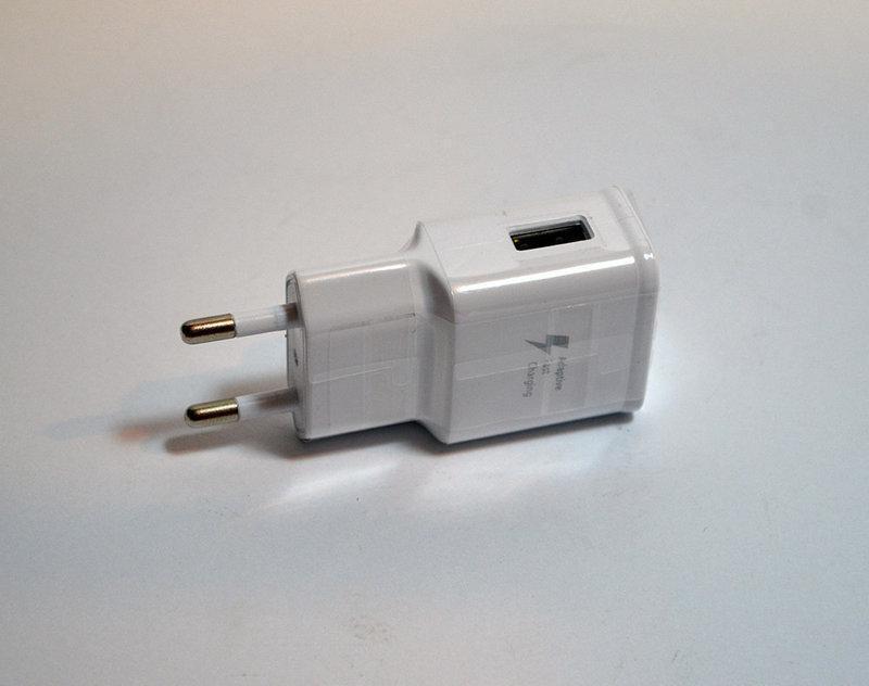 

Адаптер Samsung Fast Charger 2A (Travel Adapter), универсальное зарядное устройство!Акция