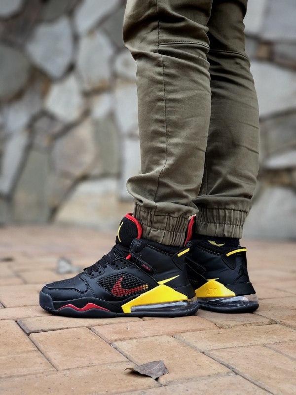 

Мужские кроссовки Nike Jordan Mars 270 в стиле Найк Джордан Марс Черные (Реплика ААА+) 44, Черный