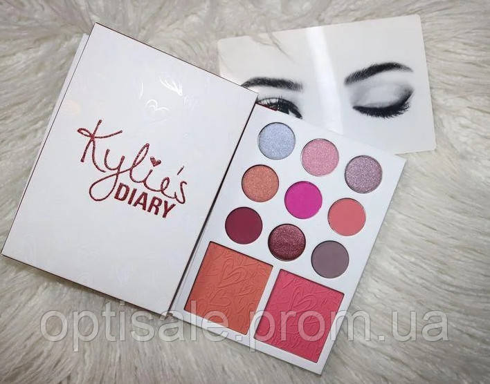 

Палетка теней и румян Kylie Diary Pressed Powder Palette