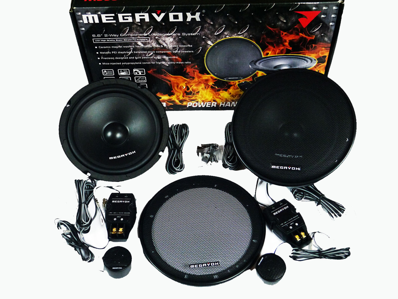 

Megavox MHD-622R (300W) 16см двухполосные колонки