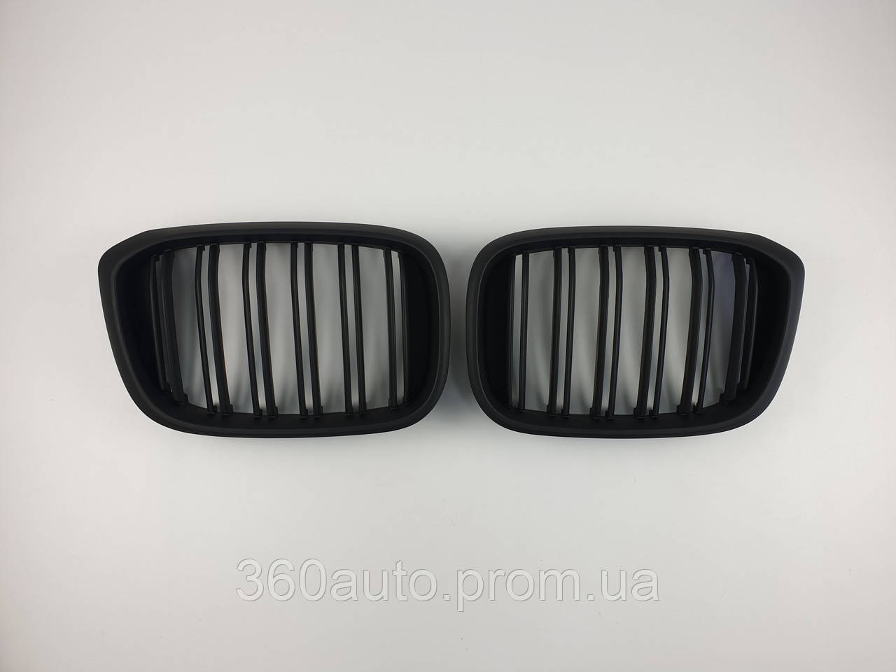 

Решетка радиатора ноздри BMW X3 Series G01 2018-2020год Черный Мат