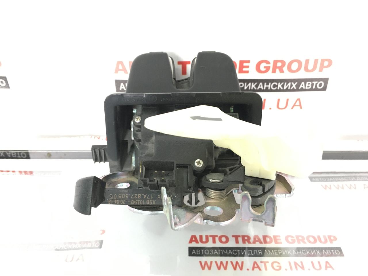 

Замок крышки багажника VW Jetta 19- MK7 USA 17A827505