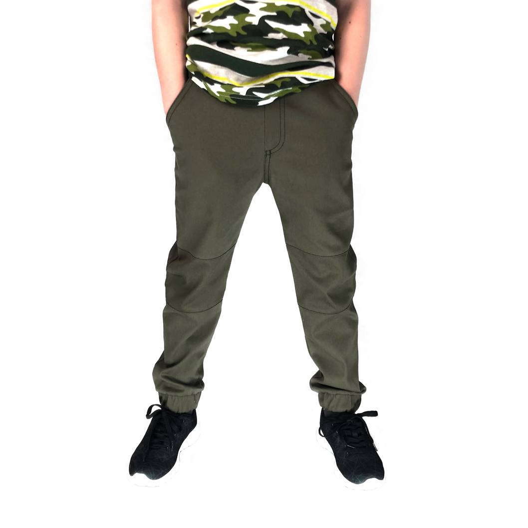 

Модные весенние котоновые брюки джоггеры на мальчика цвета хаки