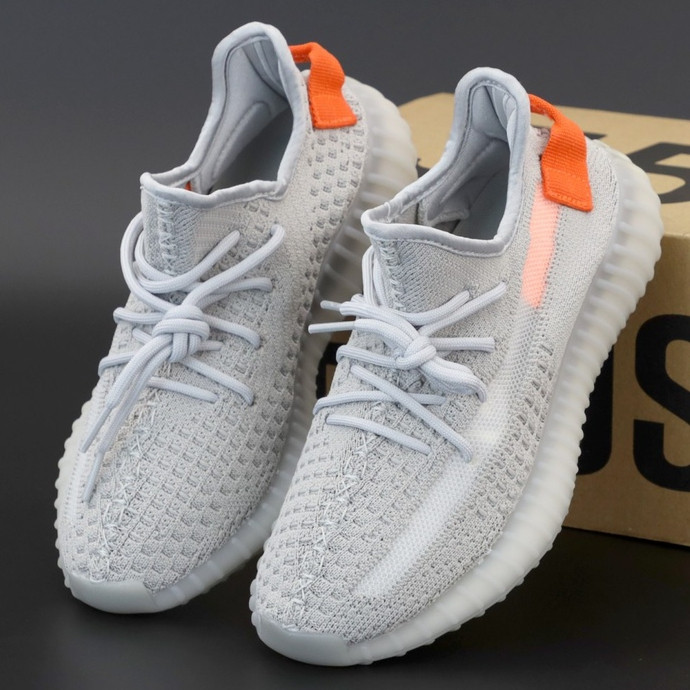 

Мужские кроссовки в стиле Adidas Yeezy 350 BOOST, серый, оранжевый, Вьетнам