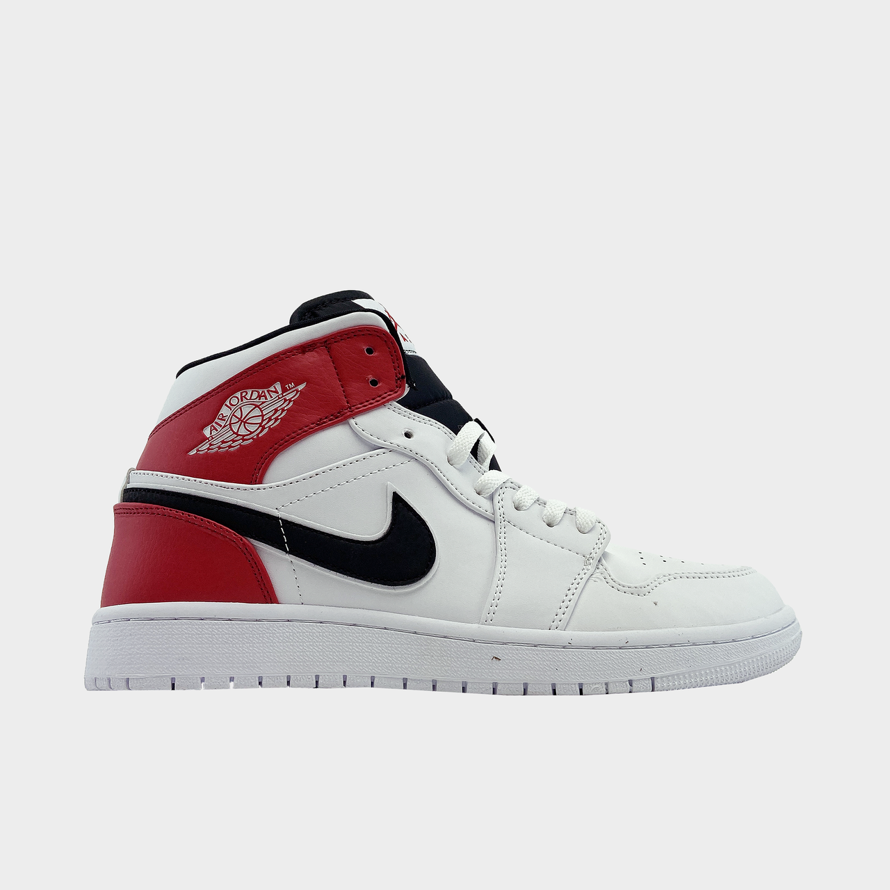 

Nike Air Jordan 1 White Red (Белый)