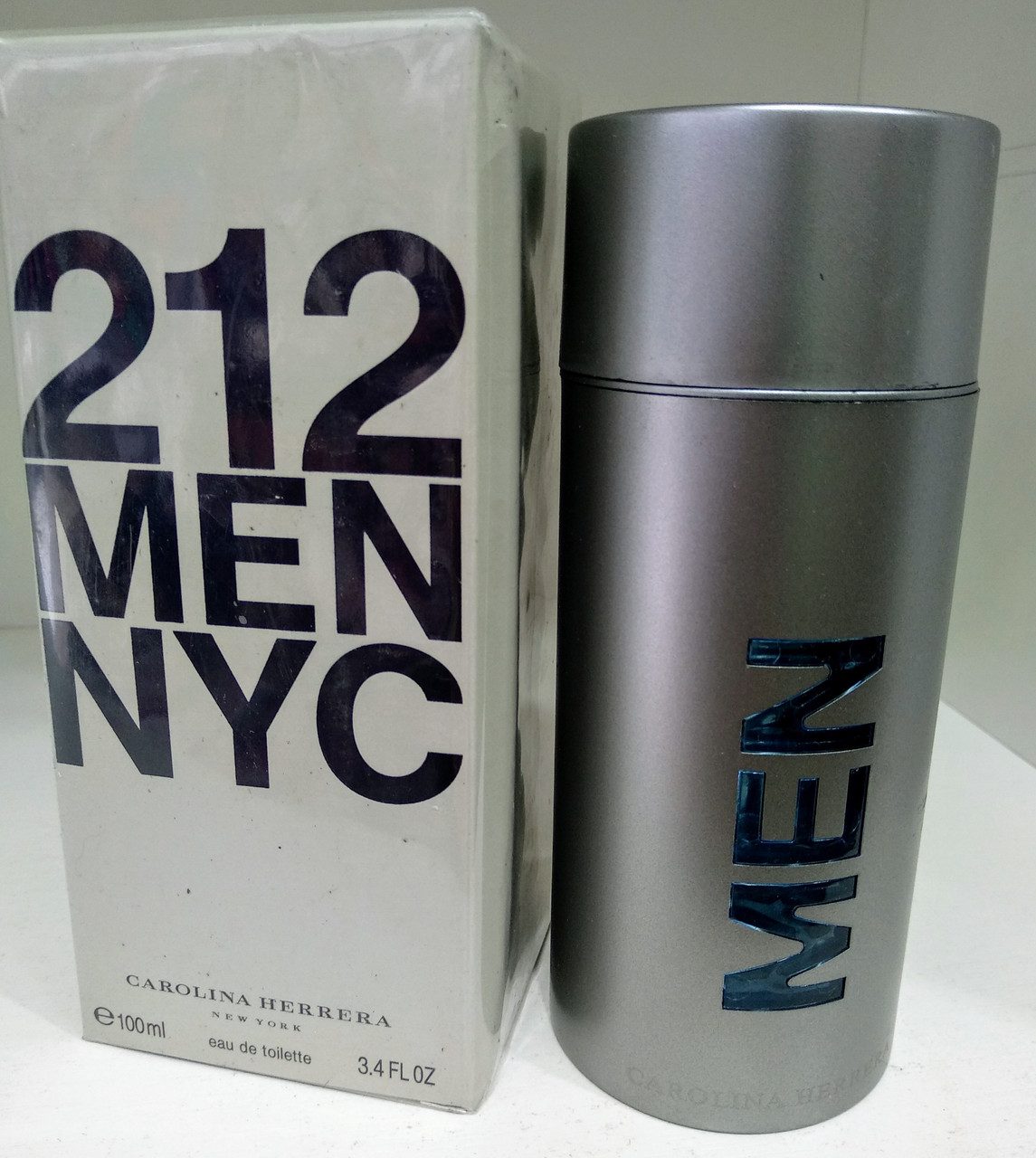 

Туалетная вода мужская Carolina Herrera 212 Men Aqua 100 мл