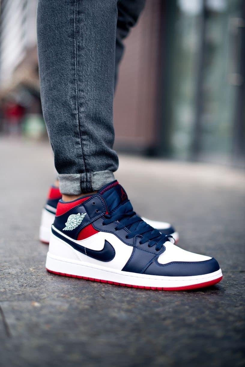 

Мужские кроссовки Nike Air Jordan 1 Retro High