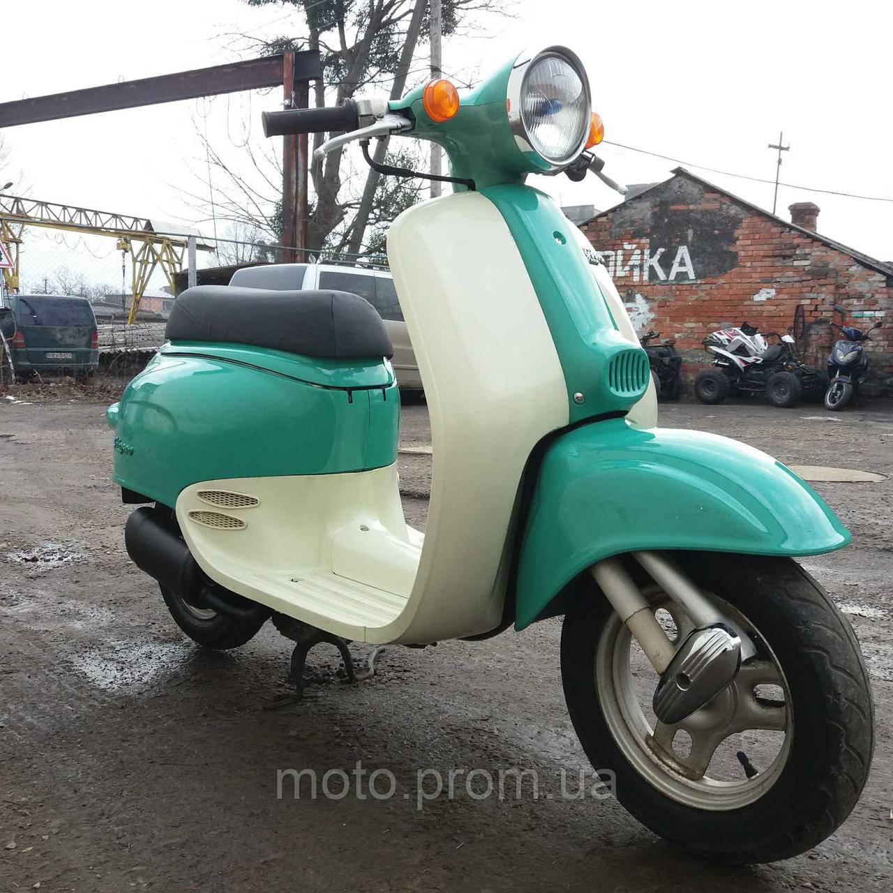 

Ретро скутер Honda Giorno 50 cc б/у без пробега по Украине