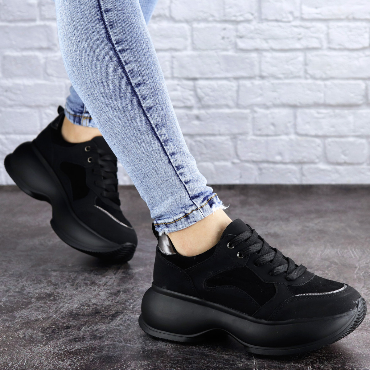 

Женские кроссовки Fashion Negrita Черный