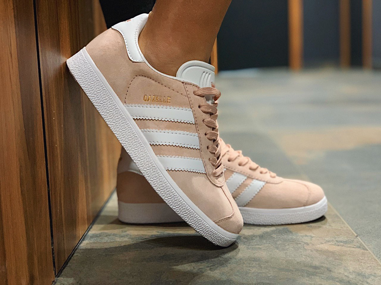 

Женские Кроссовки натуральная замша Adidas Gazelle Адидас Газель (36,37,38,40) 37 (PD-1