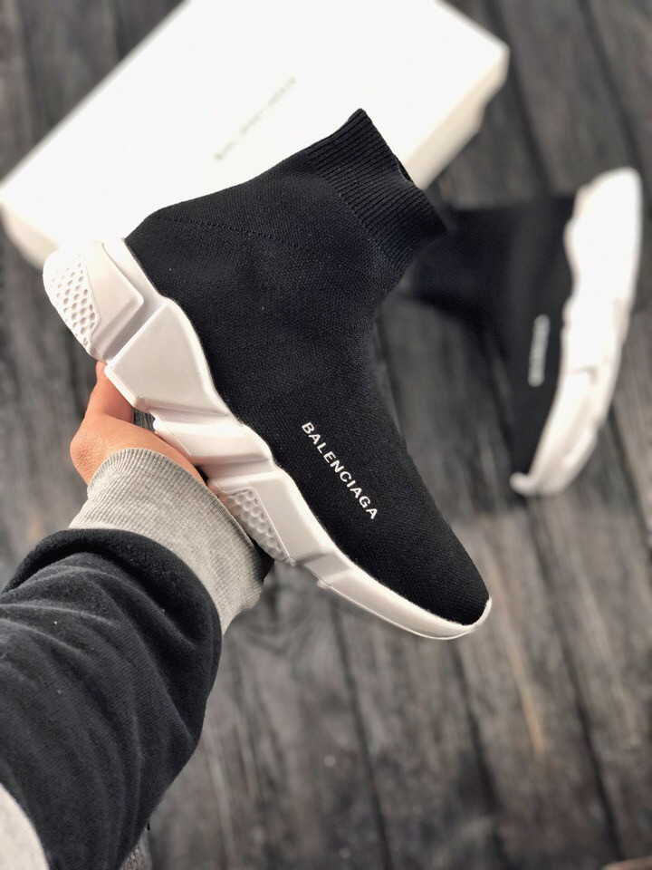 

Кроссовки Balenciaga Speed Trainer\ Баленсиага Спид Треинер Черные \ Чоловічі кросівки Баленсіага Спід Треінер, Черно-белый