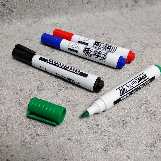 Набор разноцветных маркеров для досок BUROMAX (4 шт)