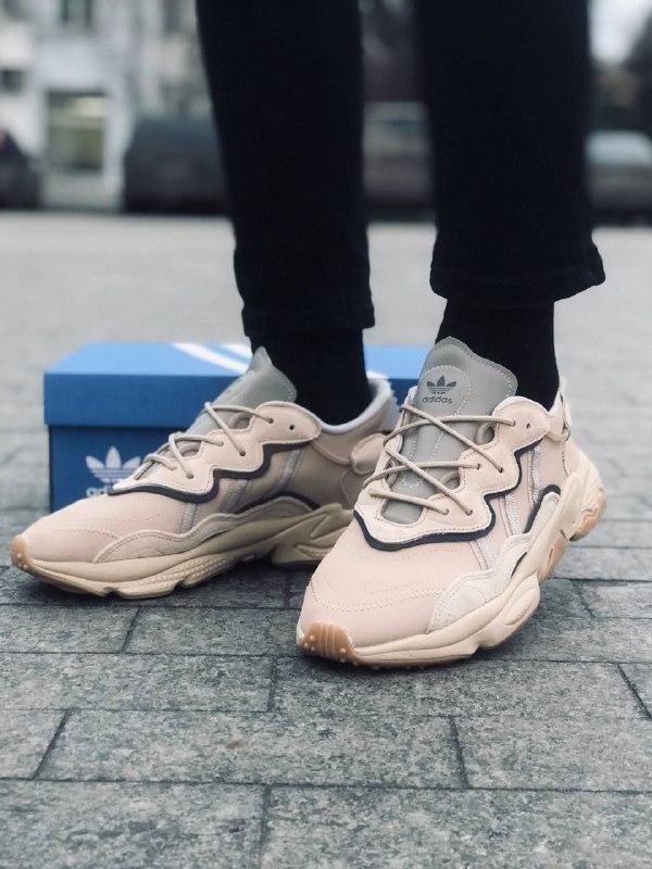 

Кроссовки Adidas Ozweego 42