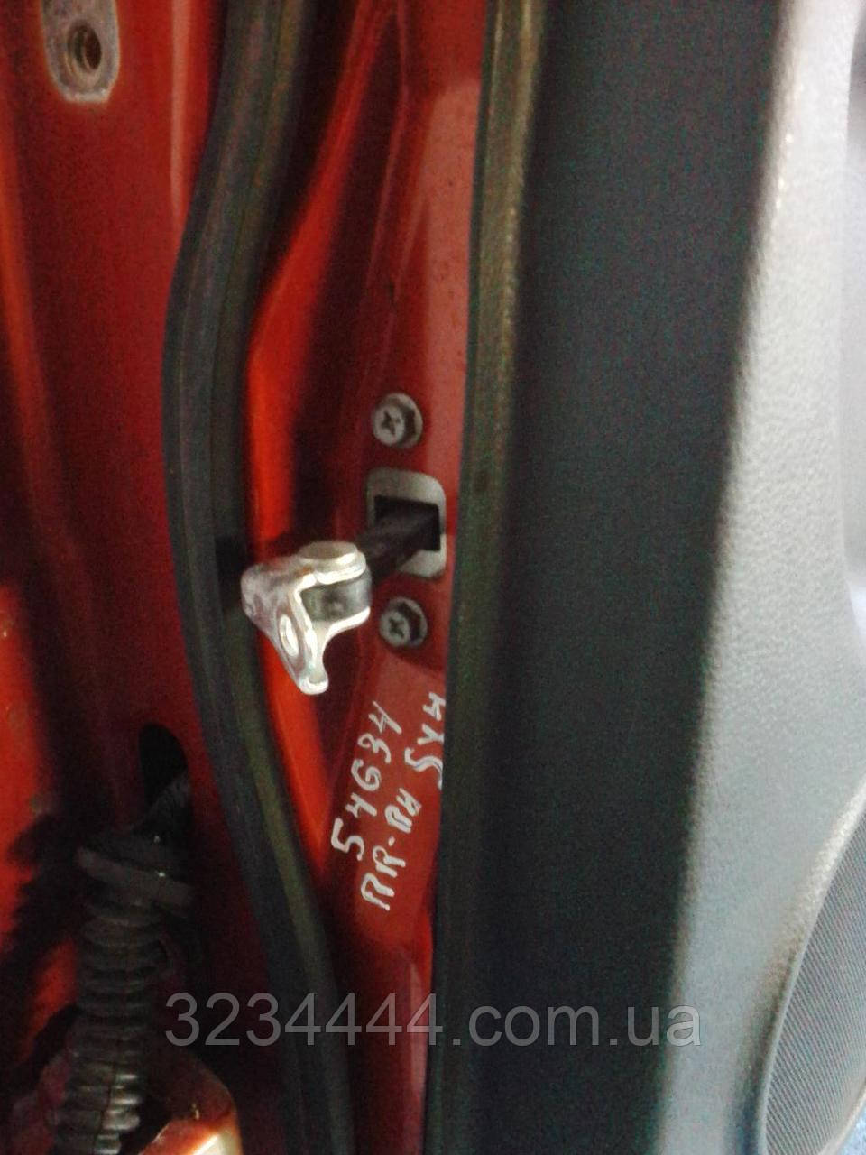 

Ограничитель двери SUZUKI SX4 06-13