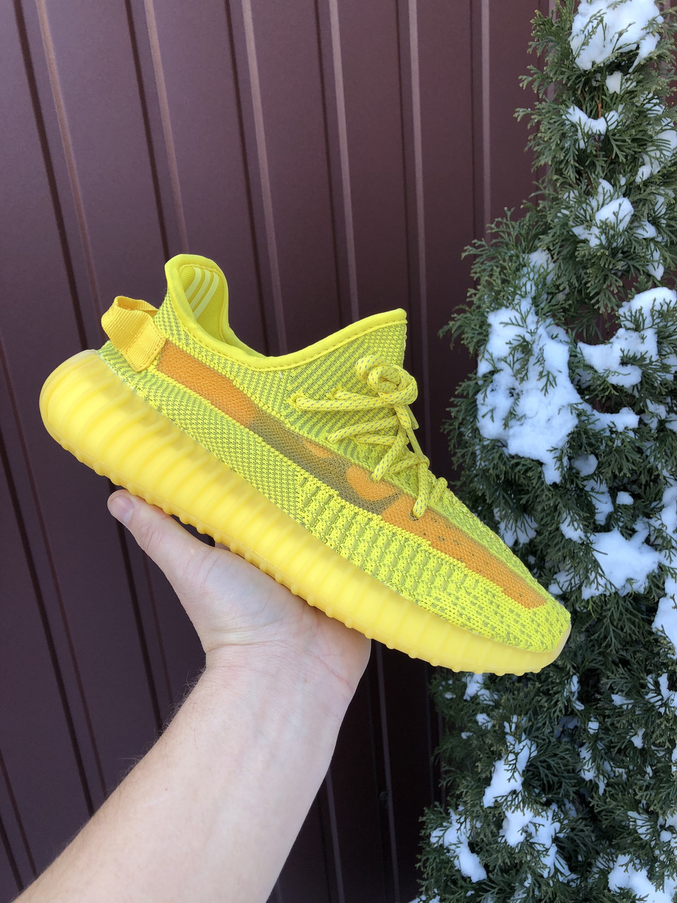 

Кроссовки мужские Adidas Yeezy Boost 350 V2 желтые, Адидас, дышащий материал, прошиты. Код SD-10190 43, Желтый