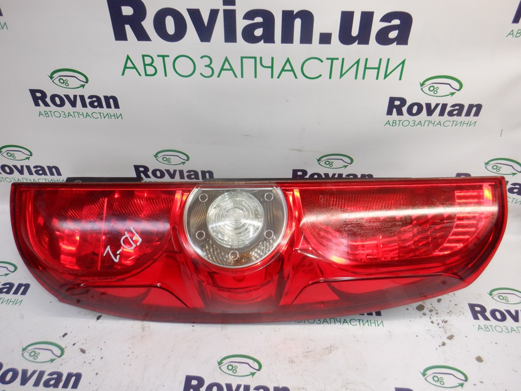 

Б/У Фонарь задний правый (Фургон) Fiat DOBLO 2 2010- (Фиат Добло), 00518106730 (БУ-203458)