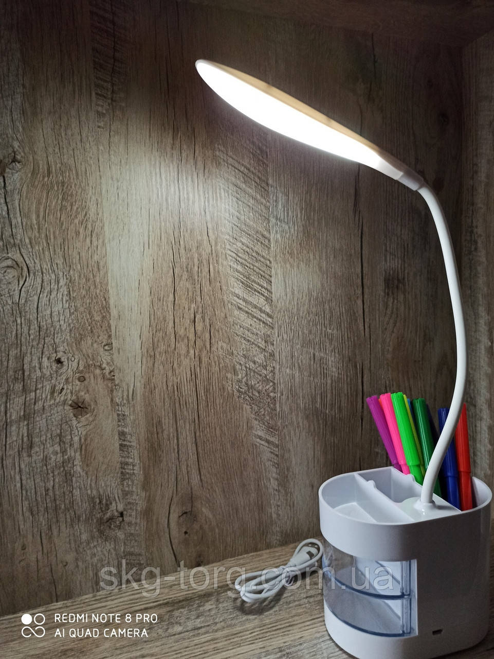 

Гибкая настольная LED лампа с сенсорной регулировкой яркости, Белый