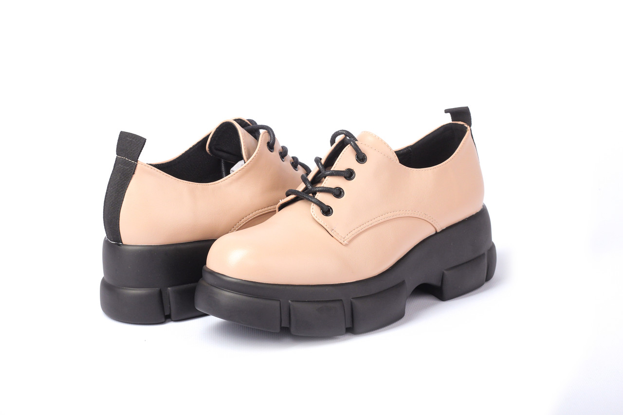 

Туфлі STILLI RT38-7BEIGE 40 Бежевий (2000903961666)