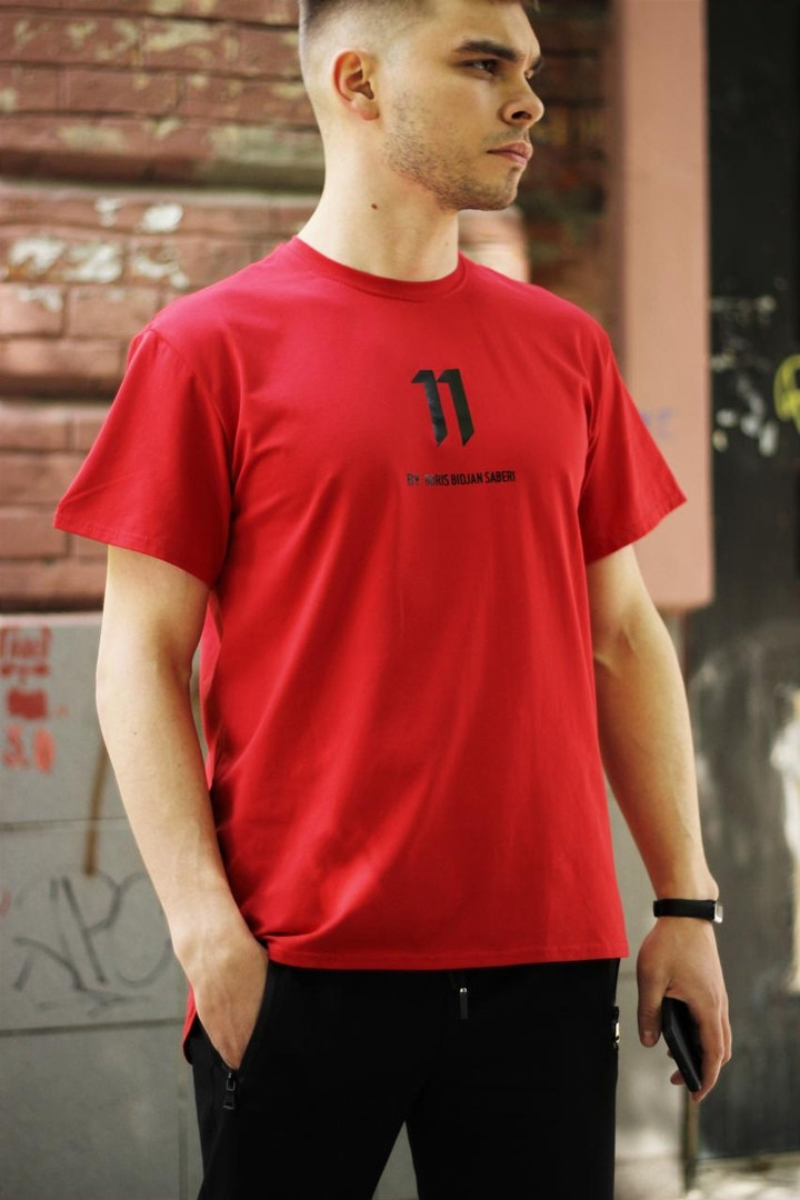 

Мужская красная повседневная однотонная футболка L