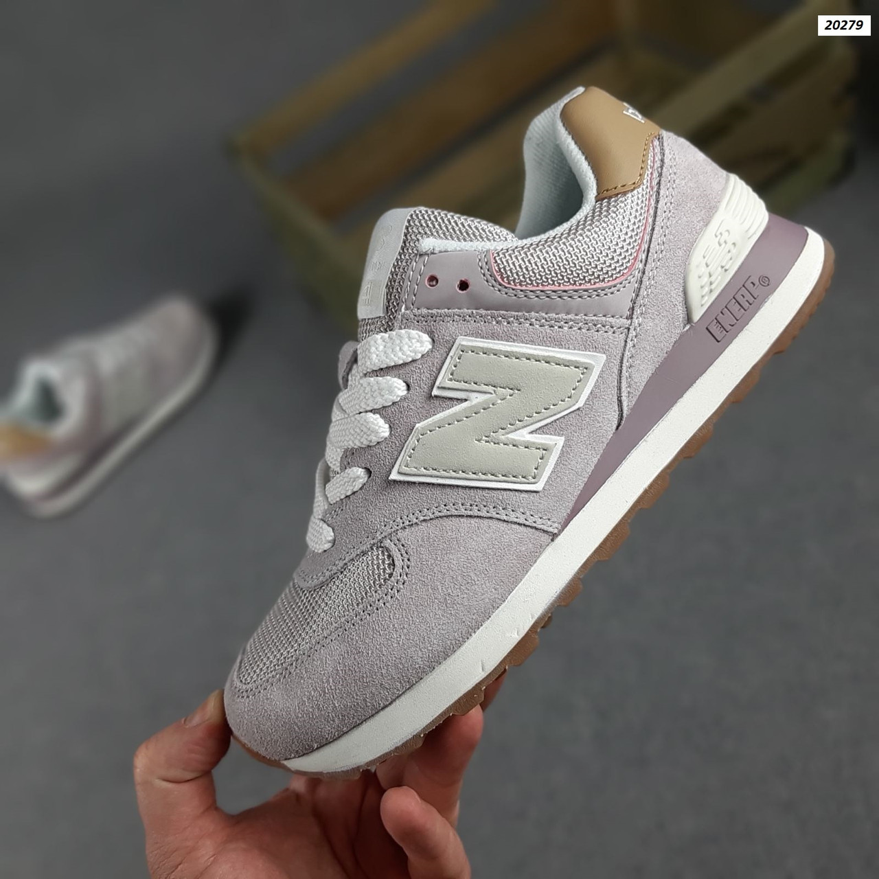 

Кроссовки женские New Balance 574 сиреневые, Нью Баланс 574, натуральная замша, сетка, прошиты. Код OD-20279, Сиреневый