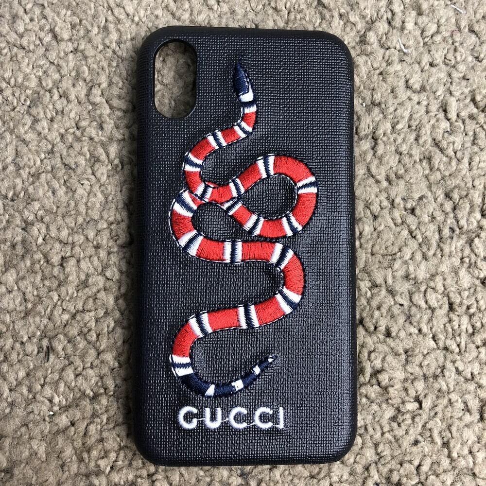 

Gucci iPhone X Case Kingsnake Embroidery Black Supreme