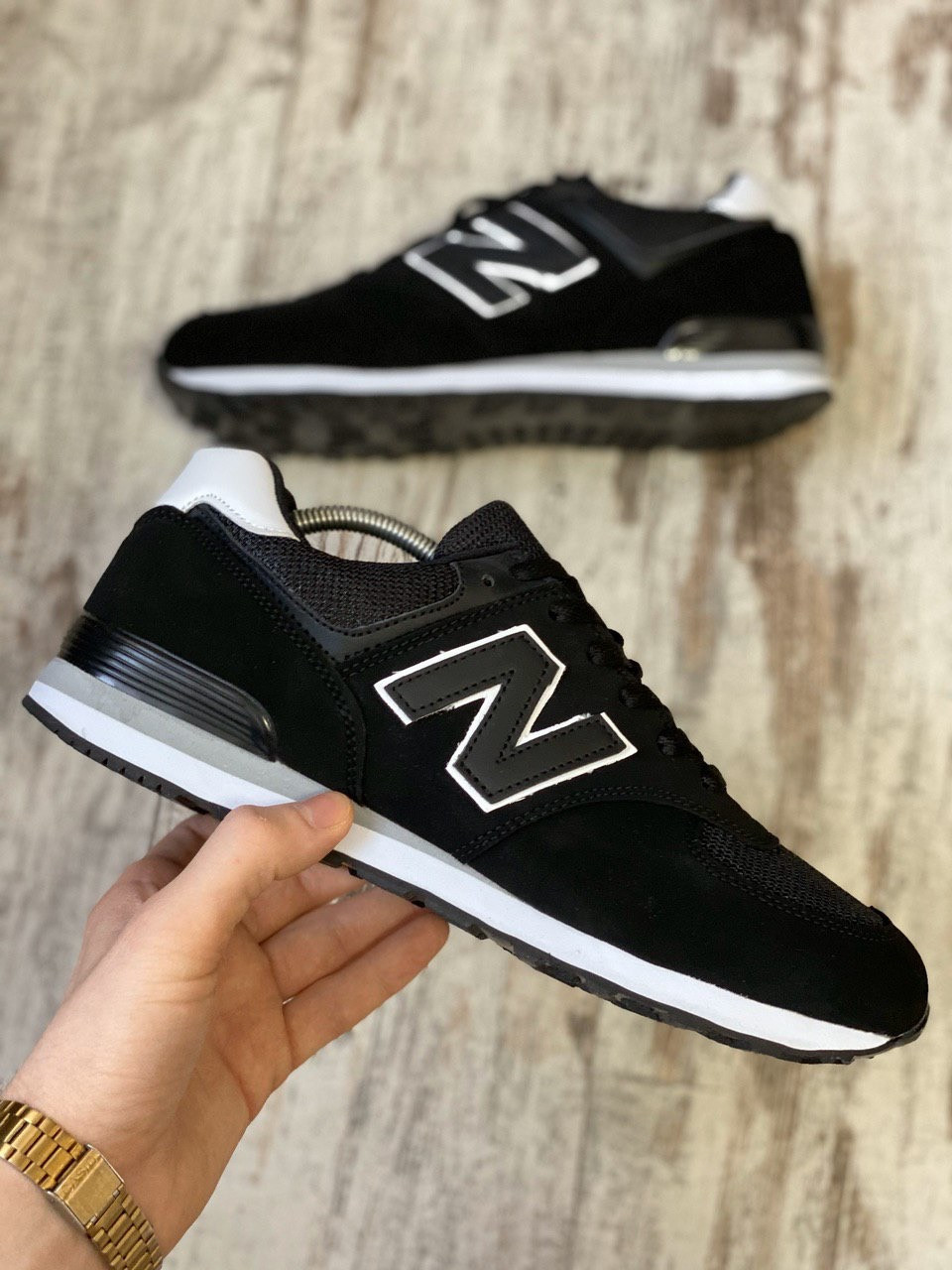 

Мужские черные с белым кроссовки New Balance, Черный с белым