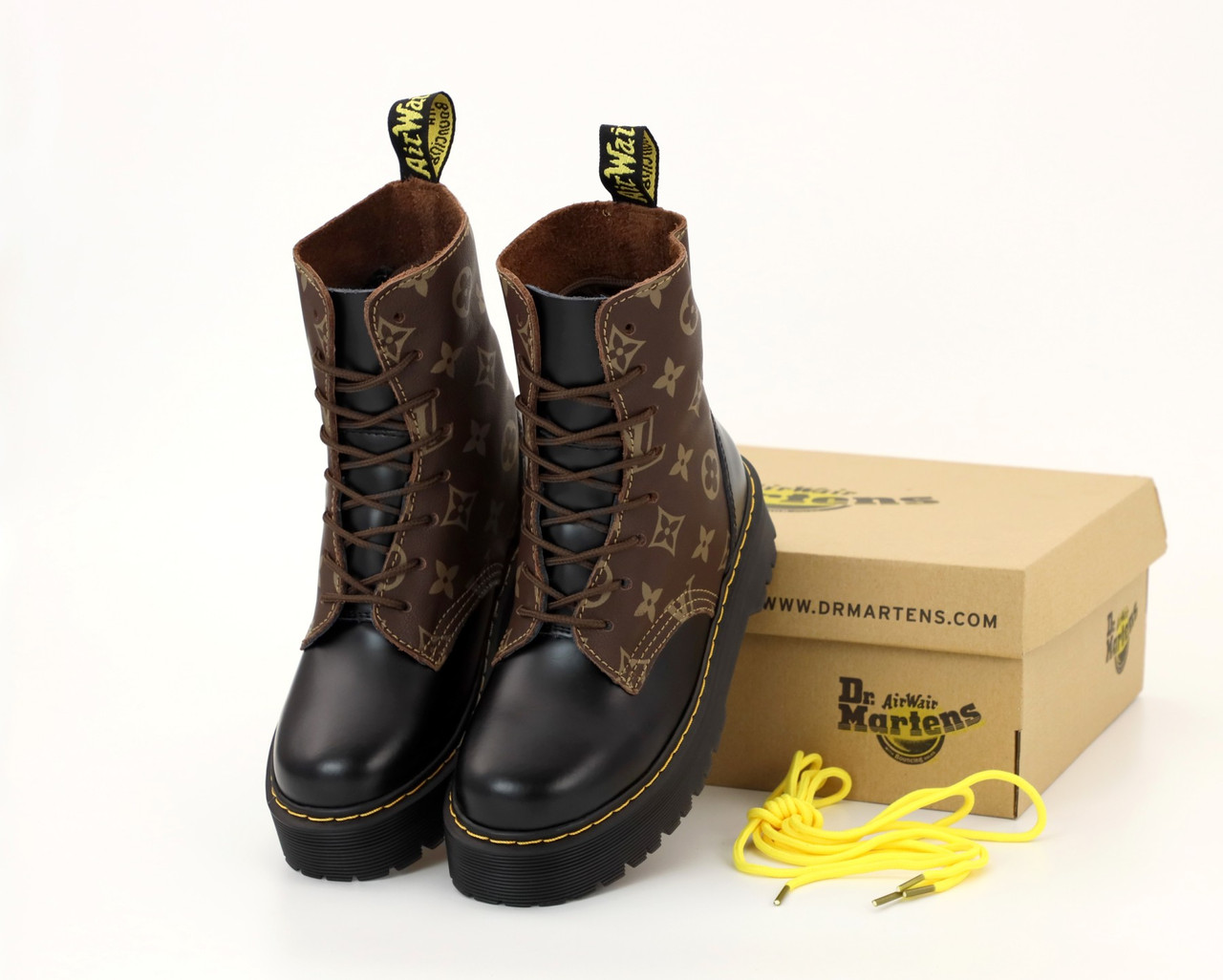 

Женские черные Ботинки Dr.Martens Louis Vuitton, Черный