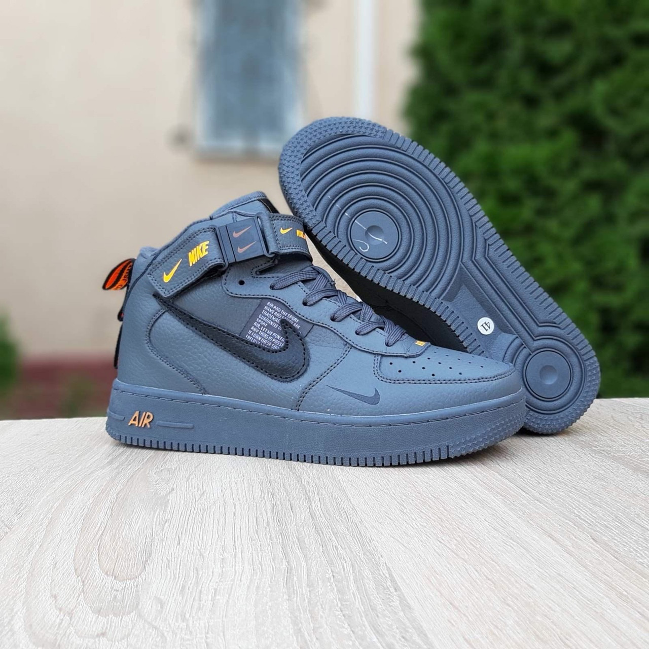 

Кроссовки мужские зимние Nike Air Force LV8 серые, Найк Форс, натуральная кожа, мех 100%, прошиты. Код OD-3547, Серый