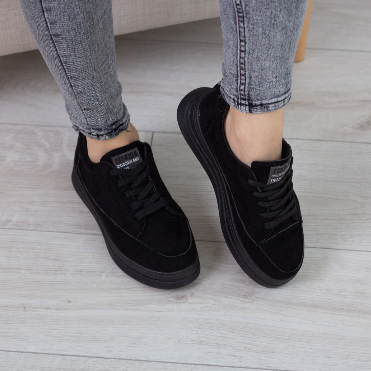 

Кроссовки женские Fashion Bullseye 2545 37 размер 24 см Черный