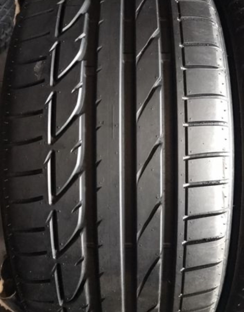 

235/40/19 R19 Bridgestone Potenza S001