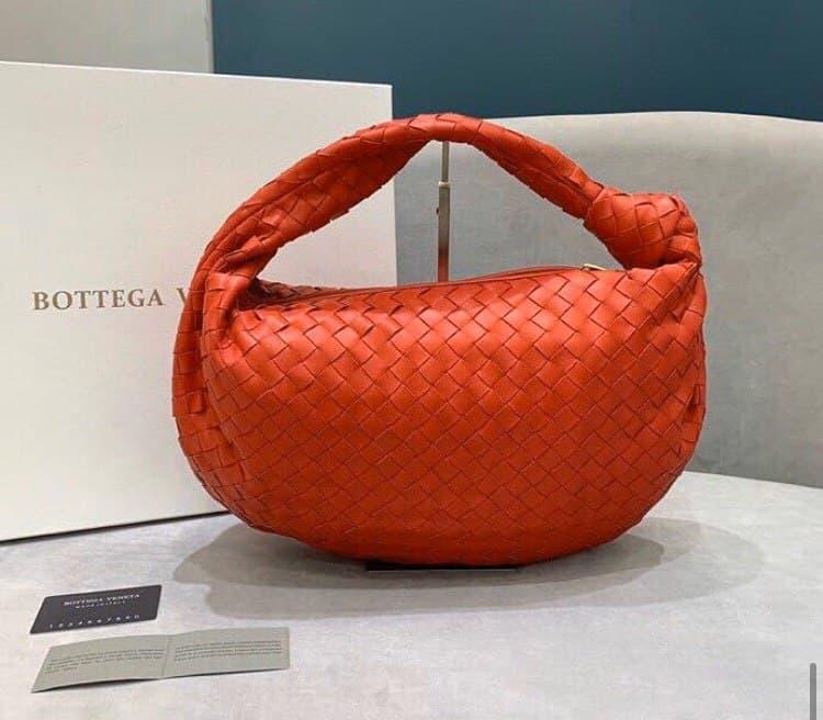 

Кожаная сумка Bottega Veneta Красный