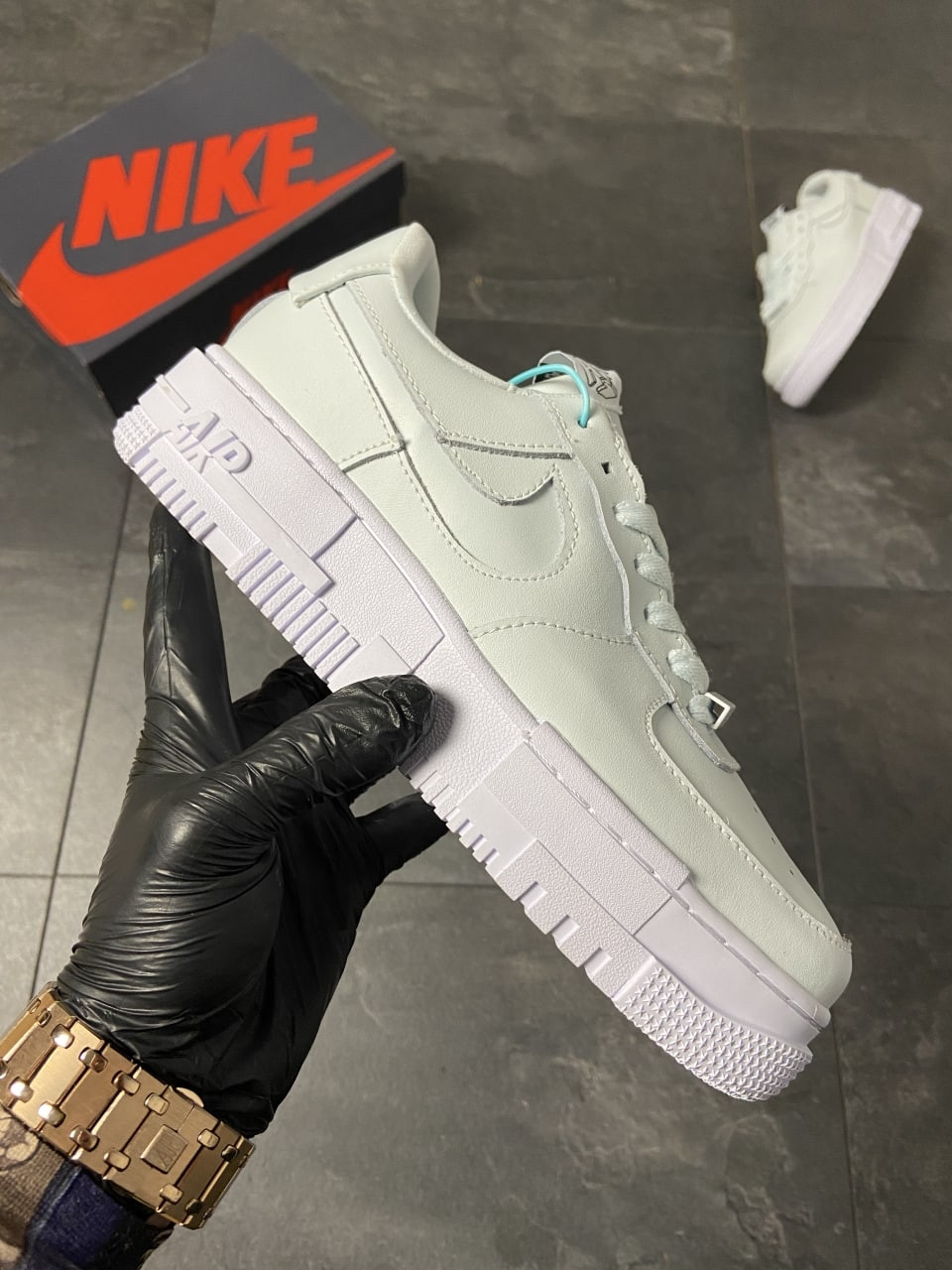 

Кроссовки Nike Air Force Pixel Ghost Aqua 39, Разноцвет