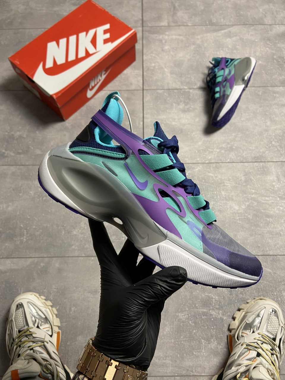 

Кроссовки Nike Signal D Purple Blue 40, Разноцвет